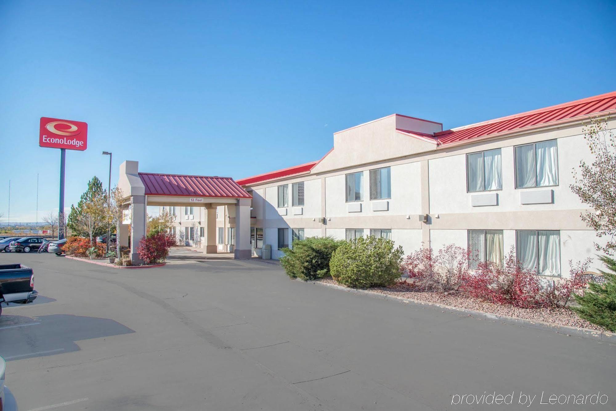 Econo Lodge Pueblo Exterior foto